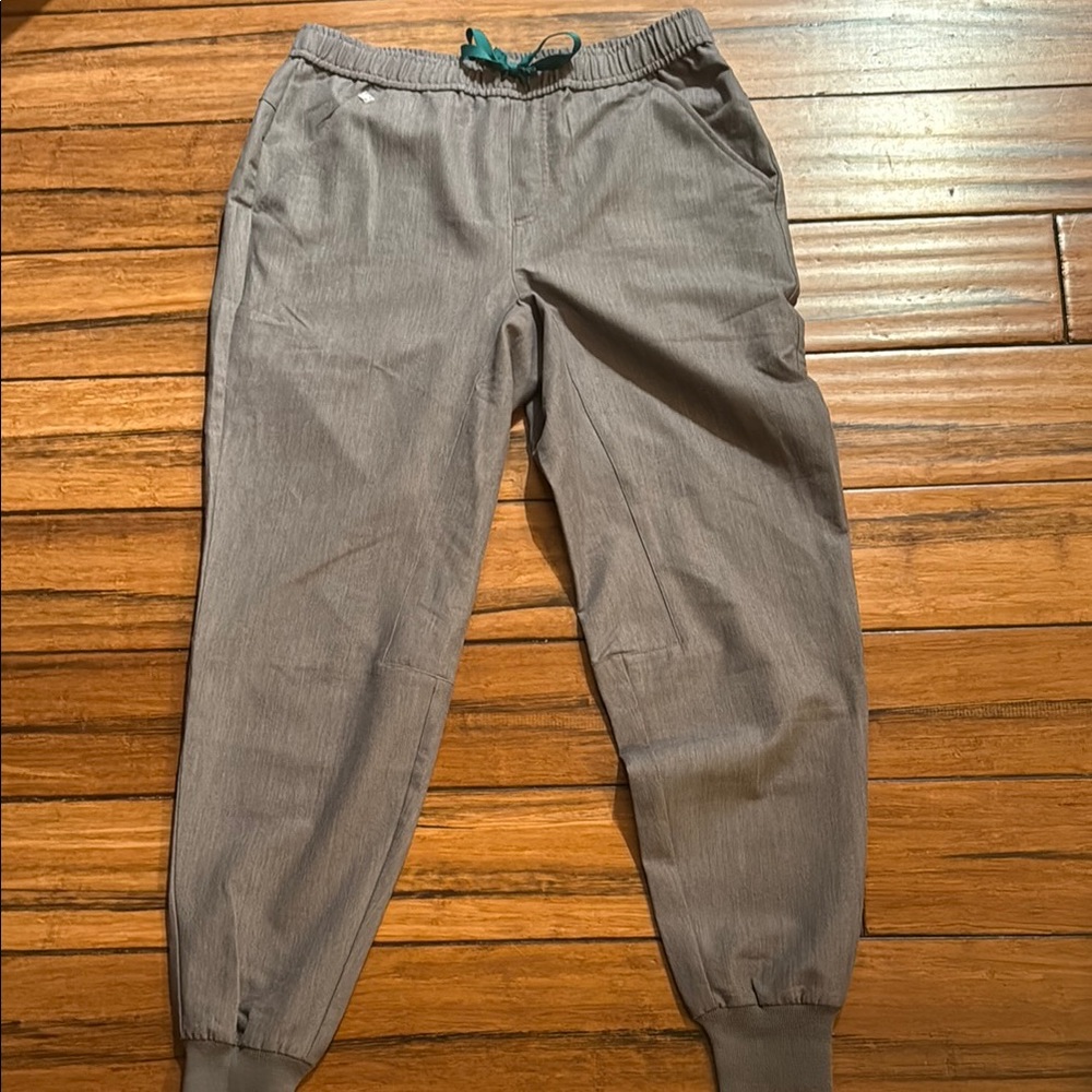 Figs Women’s Yola Skinny Joggers, Gray with Teal Drawstring
